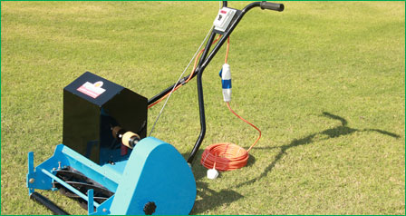Roller type electric lawn mower