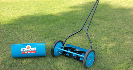 Wheel type manual lawn mower